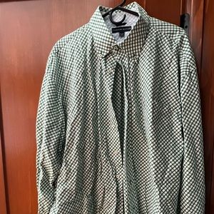 Men’s XXL Tommy Hilfiger   button down shirt